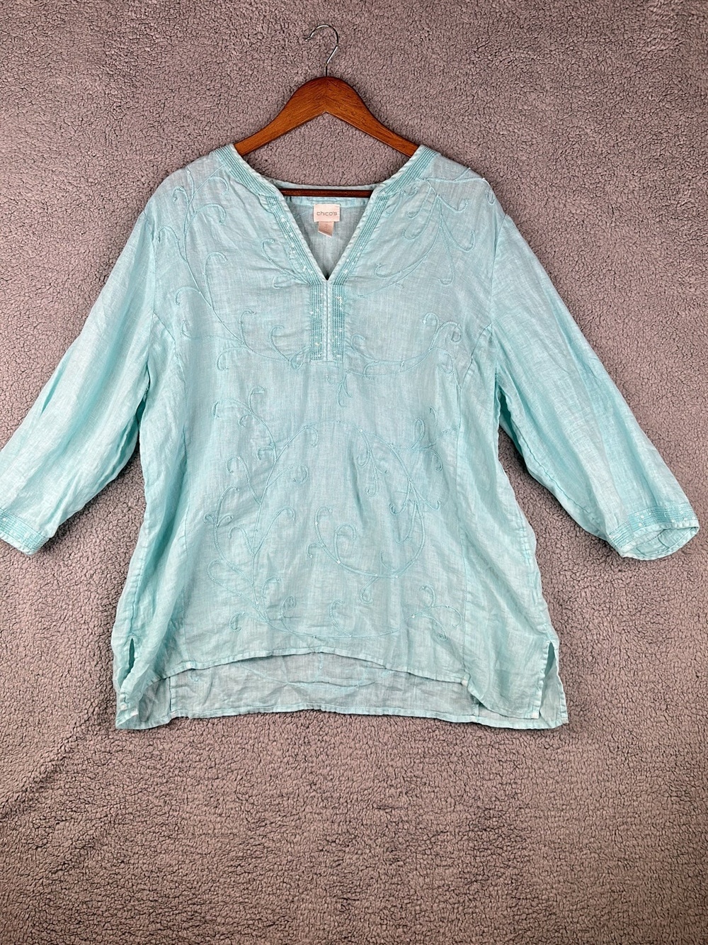 Chico’s Linen sequin detail Top size 3